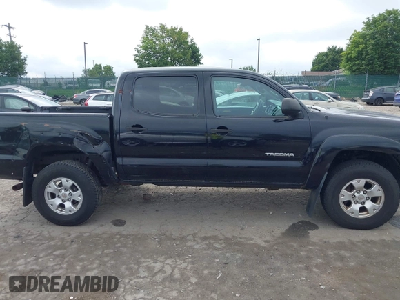 2013 Toyota Tacoma with VIN 3TMLU4EN5DM107500, listed as a IAAI auction lot 42733914 with Not provided miles and . Bid and sale history available at DreamBid. Image 14.