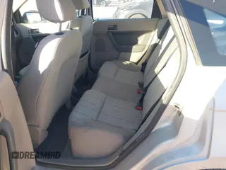 2008 Ford Focus SE with VIN 1FAHP35N98W280472, listed as a IAAI auction lot 41859547 with 178,304 mi miles. Bid and sale history available at carsss.com. Image 8.