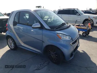 2013 Smart fortwo Pure with VIN WMEEJ3BA6DK674305, listed as a Copart auction lot 56100835 with 78,158 mi miles and Salvage title. Bid and sale history available at DreamBid. Image 4.