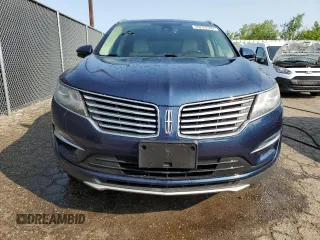 2017 Lincoln MKC Select with VIN 5LMCJ2D90HUL54709, listed as a Copart auction lot 59224785 with 70,318 mi miles and Clean title. Bid and sale history available at DreamBid. Image 5.