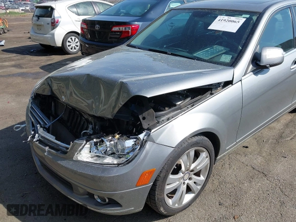 2009 Mercedes-Benz C 300 Sport with VIN WDDGF54X19F213220, listed as a IAAI auction lot 41920065 with 81,597 mi miles and . Bid and sale history available at DreamBid. Image 6.