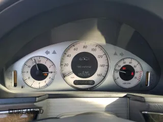 2003 Mercedes-Benz E-Class 3.2L with VIN WDBUF65J73X111272, listed as a Copart auction lot 73171144 with 113,738 mi miles and Salvage Title. Bid and sale history available at carsss.com. Image 9.
