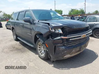 2024 Chevrolet Suburban LT z VIN 1GNSKCKD6RR305538, wystawiony jako IAAI lot #42416875 z przebiegiem 35 452 mil mil oraz . Historia ofert i sprzedaży dostępna na DreamBid. Obrazek 1.