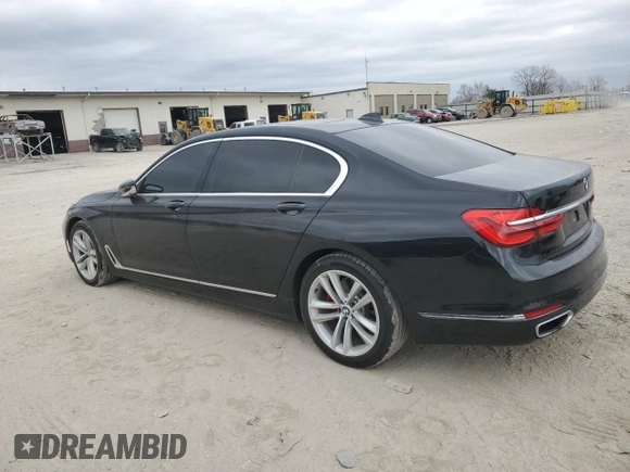 2016 BMW 7 Series 750i z VIN WBA7F0C51GGL99505, wystawiony jako Copart lot #49775245 z przebiegiem 46 703 mil mil oraz Szkoda całkowita • Salvage title. Historia ofert i sprzedaży dostępna na DreamBid. Obrazek 2.