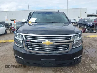 2018 Chevrolet Suburban Premier z VIN 1GNSKJKC2JR250540, wystawiony jako IAAI lot #41475451 z przebiegiem 38 751 mil mil oraz . Historia ofert i sprzedaży dostępna na DreamBid. Obrazek 12.