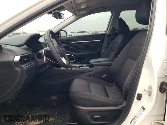 2021 Nissan Altima 2.5 SV with VIN 1N4BL4DV2MN390966, listed as a Copart auction lot 48074615 with 68,482 mi miles and Salvage Title. Bid and sale history available at carsss.com. Image 7.
