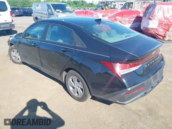 2024 Hyundai Elantra SE with VIN KMHLL4DGXRU729403, listed as a IAAI auction lot 42309484 with 17,252 mi miles and . Bid and sale history available at DreamBid. Image 3.