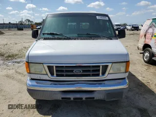 2005 Ford Econoline Passenger XL with VIN 1FBNE31L55HA93452, listed as a Copart auction lot 51860995 with 237,049 mi miles and Clean Title. Bid and sale history available at carsss.com. Image 5.