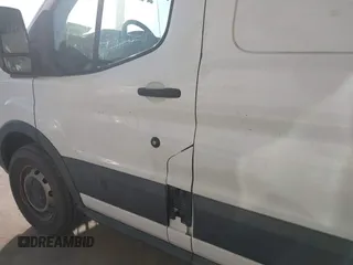2017 Ford Transit с VIN 1FTYR1YM6HKA81592, выставлен на аукционе IAAI как лот 41800024 с пробегом Не указан миль и . История ставок и продаж доступна на DreamBid. Изображение 6.