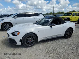 2017 FIAT 124 Spider Elaborazione Abarth z VIN JC1NFAEK3H0122865, wystawiony jako Copart lot #74121844 z przebiegiem 42 643 mil mil oraz Szkody całkowita. Historia ofert i sprzedaży dostępna na DreamBid. Obrazek 1.
