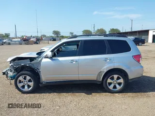 2010 Subaru Forester XT Limited with VIN JF2SH6FC5AH742081, listed as a IAAI auction lot 42358962 with 142,627 mi miles and . Bid and sale history available at DreamBid. Image 14.