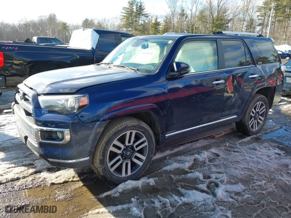 2020 Toyota 4Runner SR5 with VIN JTEBU5JR6L5831058, listed as a IAAI auction lot 41638556 with 65,652 mi miles. Bid and sale history available at carsss.com. Image 2.