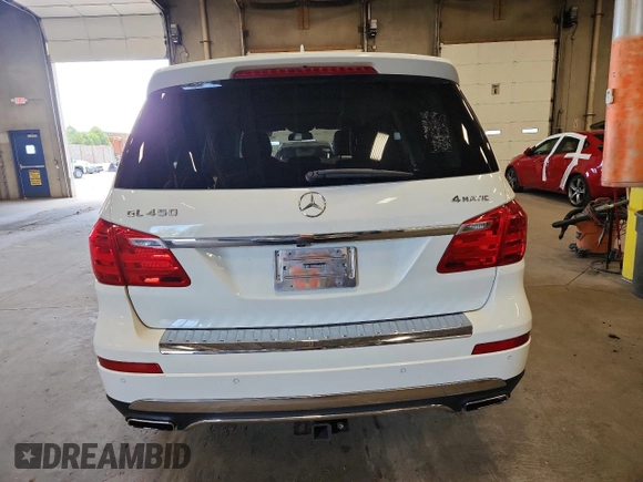 2013 Mercedes-Benz GL 450 z VIN 4JGDF7CE2DA232952, wystawiony jako Copart lot #58432985 z przebiegiem 190 989 mil mil oraz Czysty tytuł • Clean title. Historia ofert i sprzedaży dostępna na DreamBid. Obrazek 6.