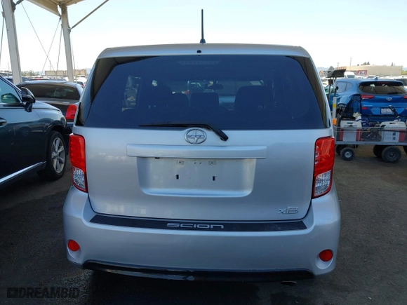 2015 Scion xB with VIN JTLZE4FE4FJ076444, listed as a IAAI auction lot 42025005 with 76,918 mi miles. Bid and sale history available at carsss.com. Image 16.