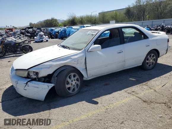1998 Toyota Camry LE z VIN JT2BF28K3W0115122, wystawiony jako Copart lot #52645095 z przebiegiem 361 549 mil mil oraz Szkoda całkowita • Salvage title. Historia ofert i sprzedaży dostępna na DreamBid. Obrazek 1.