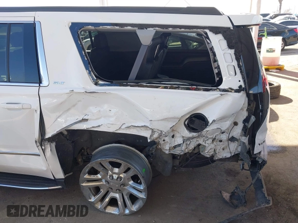 2017 GMC Yukon XL SLT with VIN 1GKS2GKC5HR403907, listed as a IAAI auction lot 41835784 with 46,004 mi miles. Bid and sale history available at carsss.com. Image 18.