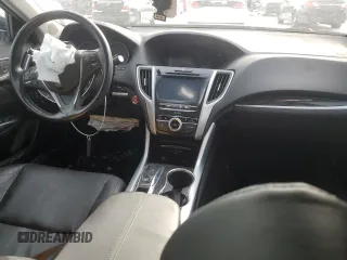 2018 Acura TLX Technology z VIN 19UUB3F5XJA802956, wystawiony jako Copart lot #46687825 z przebiegiem Nie podano mil oraz Szkoda całkowita • Salvage title. Historia ofert i sprzedaży dostępna na DreamBid. Obrazek 8.