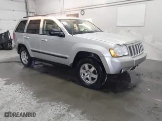 2008 Jeep Grand Cherokee Laredo with VIN 1J8GR48K68C213992, listed as a IAAI auction lot 41344172 with NaN miles. Bid and sale history available at carsss.com. Image 1.