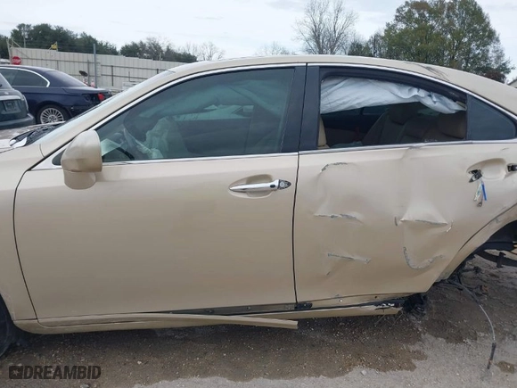 2007 Lexus ES 350 with VIN JTHBJ46GX72086870, listed as a IAAI auction lot 41335428 with NaN miles. Bid and sale history available at carsss.com. Image 15.