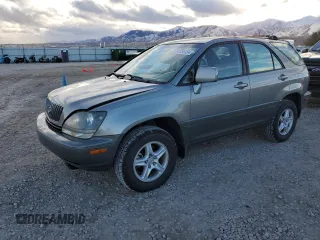 2000 Lexus RX 300 with VIN JT6HF10U4Y0121370, listed as a Copart auction lot 81556954 with 227,842 mi miles and Salvage Title. Bid and sale history available at carsss.com. Image 1.