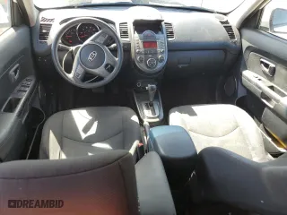 2010 Kia Soul ! with VIN KNDJT2A29A7151306, listed as a Copart auction lot 47459645 with 123,836 mi miles and Salvage Title. Bid and sale history available at carsss.com. Image 8.