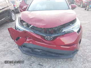 2019 Toyota C-HR XLE with VIN NMTKHMBX1KR070401, listed as a IAAI auction lot 42000335 with 45,643 mi miles. Bid and sale history available at carsss.com. Image 6.