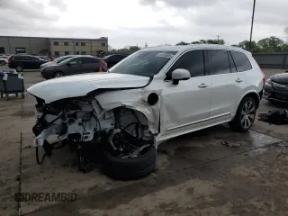 2025 Volvo XC90 Plug-In Hybrid Ultra z VIN YV4H60PF3S1312691, wystawiony jako Copart lot #51518005 z przebiegiem Nie podano mil oraz Szkoda całkowita • Salvage title. Historia ofert i sprzedaży dostępna na DreamBid. Obrazek 1.