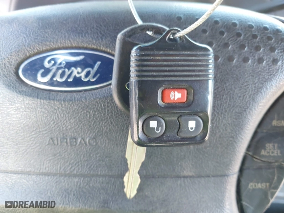 2002 Ford Ranger XL Fleet with VIN 1FTYR44V22PB43189, listed as a IAAI auction lot 41464710 with 70,083 mi miles. Bid and sale history available at carsss.com. Image 11.