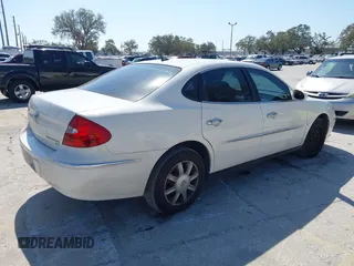 2008 Buick LaCrosse CX with VIN 2G4WC582881360293, listed as a IAAI auction lot 41591276 with 224,711 mi miles and . Bid and sale history available at DreamBid. Image 4.