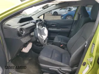 2015 Toyota Prius One z VIN JTDKDTB32F1103011, wystawiony jako Copart lot #57503755 z przebiegiem Nie podano mil oraz Szkoda całkowita • Salvage title. Historia ofert i sprzedaży dostępna na DreamBid. Obrazek 7.