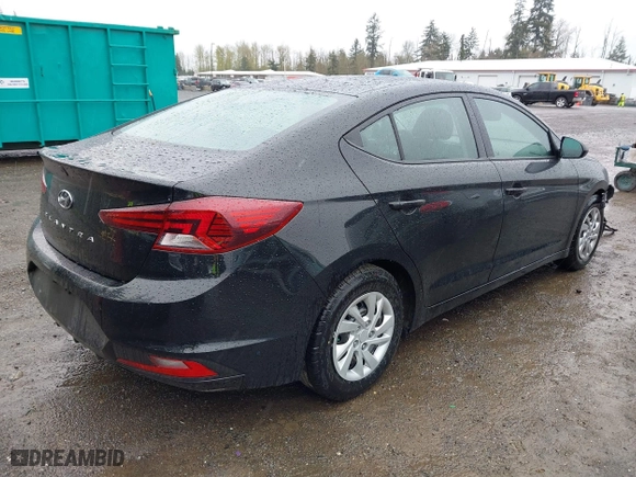2020 Hyundai Elantra SE with VIN 5NPD74LF2LH529719, listed as a IAAI auction lot 41970104 with 38,928 mi miles. Bid and sale history available at carsss.com. Image 4.