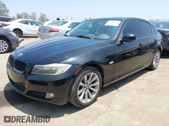 2011 BMW 3 Series 328i with VIN WBAPH5C50BF093756, listed as a IAAI auction lot 42552472 with 178,916 mi miles and . Bid and sale history available at DreamBid. Image 18.