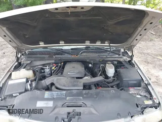2005 Chevrolet Tahoe LS z VIN 1GNEK13T45J167997, wystawiony jako IAAI lot #42298160 z przebiegiem 142 981 mil mil oraz . Historia ofert i sprzedaży dostępna na DreamBid. Obrazek 10.