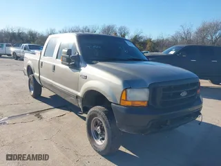 2002 Ford Super Duty F-250 XL with VIN 1FTNW21F92EB68373, listed as a IAAI auction lot 41462998 with 374,642 mi miles. Bid and sale history available at carsss.com. Image 1.