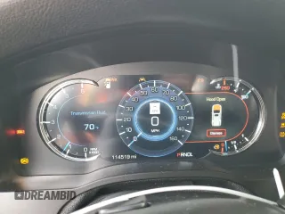 2017 Cadillac Escalade ESV Premium Luxury z VIN 1GYS4JKJ0HR325810, wystawiony jako Copart lot #50097365 z przebiegiem 114 519 mil mil oraz Szkoda całkowita • Salvage title. Historia ofert i sprzedaży dostępna na DreamBid. Obrazek 9.