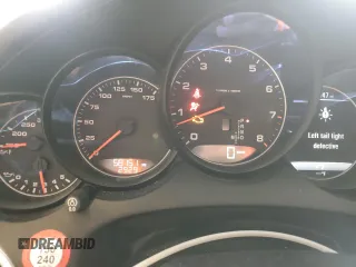 2018 Porsche Cayenne z VIN WP1AA2A24JKA01511, wystawiony jako Copart lot #47814185 z przebiegiem 58 151 mil mil oraz Szkoda całkowita • Salvage title. Historia ofert i sprzedaży dostępna na DreamBid. Obrazek 9.