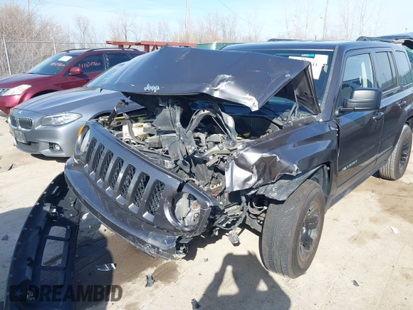 2016 Jeep Patriot Sport with VIN 1C4NJRBB2GD669119, listed as a IAAI auction lot 41836041 with 143,144 mi miles and . Bid and sale history available at DreamBid. Image 6.