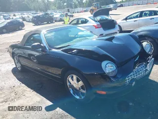 2002 Ford Thunderbird w/Hardtop Premium with VIN 1FAHP60AX2Y116200, listed as a IAAI auction lot 40129557 with 88,991 mi miles. Bid and sale history available at carsss.com. Image 1.