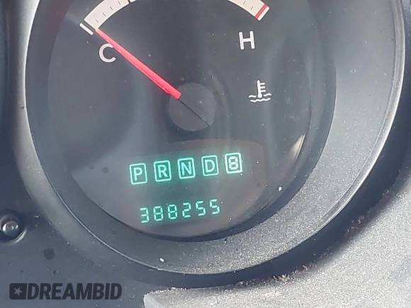 2008 Dodge Grand Caravan Cargo with VIN 1D4HN11H68B186127, listed as a IAAI auction lot 42102062 with 388,255 mi miles. Bid and sale history available at carsss.com. Image 15.