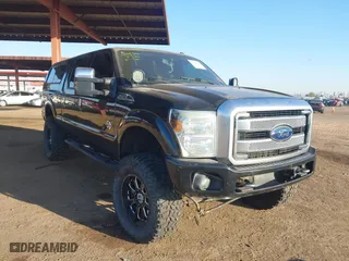 2015 Ford Super Duty F-250 SRW Lariat with VIN 1FT7W2BT6FEC13580, listed as a IAAI auction lot 41466639 with 196,761 mi miles. Bid and sale history available at carsss.com. Image 1.
