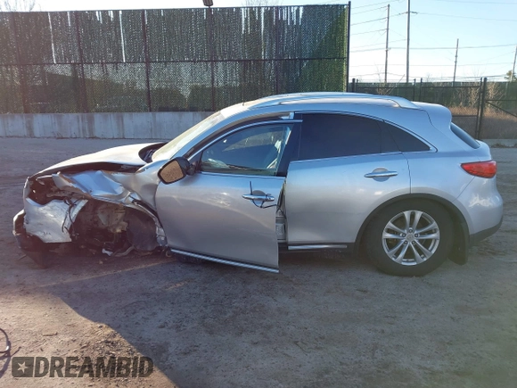 2010 Infiniti FX with VIN JN8AS1MW1AM855968, listed as a IAAI auction lot 41451626 with 167,275 mi miles. Bid and sale history available at carsss.com. Image 13.