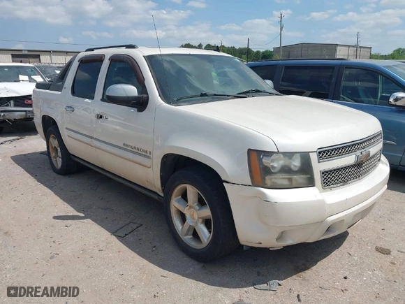 2008 Chevrolet Avalanche LT w/2LT with VIN 3GNEC12028G250998, listed as a IAAI auction lot 42056165 with 273,777 mi miles. Bid and sale history available at carsss.com. Image 1.