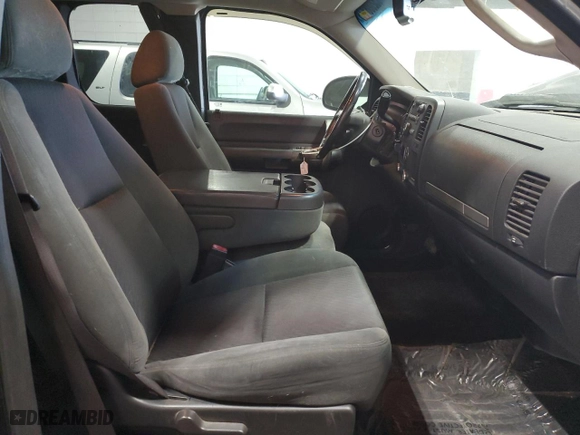2009 GMC Sierra 1500 SLE with VIN 1GTEK29039Z151082, listed as a Copart auction lot 52008875 with 164,399 mi miles and Clean Title. Bid and sale history available at carsss.com. Image 7.