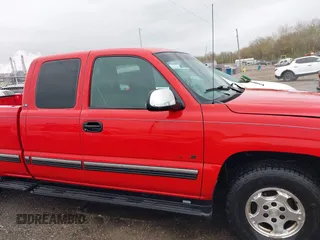 2001 Chevrolet Silverado 1500 LS with VIN 1GCEK19T01Z221243, listed as a IAAI auction lot 41952032 with 129,665 mi miles and . Bid and sale history available at DreamBid. Image 13.