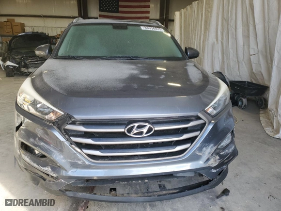 2016 Hyundai Tucson SE with VIN KM8J33A48GU104667, listed as a Copart auction lot 88336025 with 143,821 mi miles and Salvage Title. Bid and sale history available at carsss.com. Image 5.