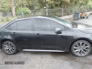 2021 Toyota Corolla XSE with VIN 5YFT4MCE1MP078086, listed as a IAAI auction lot 41894806 with 77,412 mi miles. Bid and sale history available at carsss.com. Image 13.