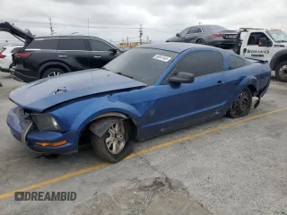 2009 Ford Mustang with VIN 1ZVHT80N495120434, listed as a Copart auction lot 56041445 with 176,625 mi miles and Clean Title. Bid and sale history available at carsss.com. Image 1.