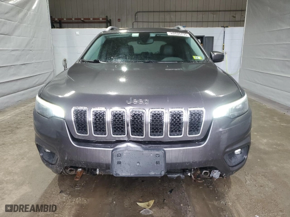 2019 Jeep Cherokee Altitude with VIN 1C4PJMLN8KD251824, listed as a Copart auction lot 49436735 with 50,689 mi miles and Salvage Title. Bid and sale history available at carsss.com. Image 5.