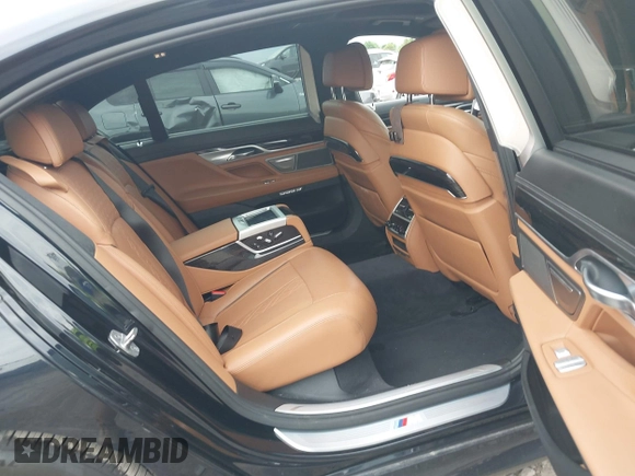 2017 BMW 7 Series ALPINA B7 xDrive with VIN WBA7F2C51HG422066, listed as a IAAI auction lot 42496292 with 118,235 mi miles and . Bid and sale history available at DreamBid. Image 8.