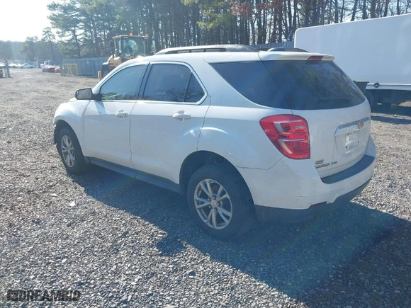 2017 Chevrolet Equinox LT with VIN 2GNFLFEK7H6254572, listed as a IAAI auction lot 41769490 with 102,546 mi miles. Bid and sale history available at carsss.com. Image 3.
